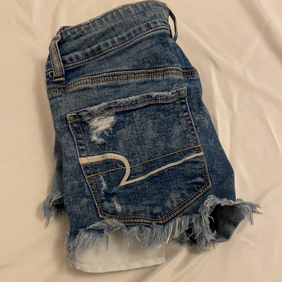 American Eagle Women Short - Picture 6 of 7